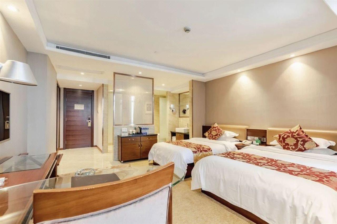 The Century Hotel Чжуншань Экстерьер фото